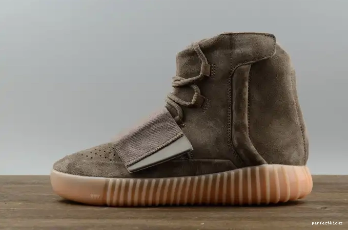 Boost Brown adidas Light Yeezy BY2456 750 0608